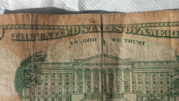 Strange-Colored-2004A-10-Dollar-Star-Note.-Ink-Error?