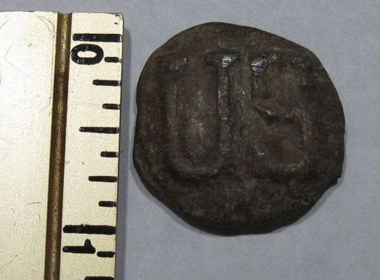 US-Military-Button?