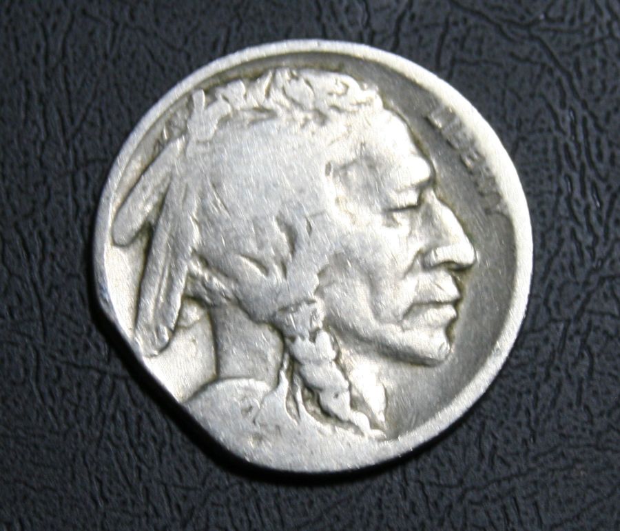 1924-Clip-Error-Buffalo-Nickel?