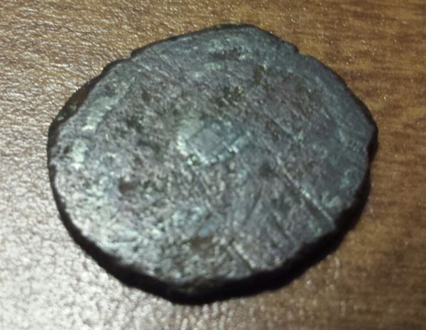 Unidentified-Hand-Cut-Coin-|-Byzantine-Half-Follis,-Phocas?