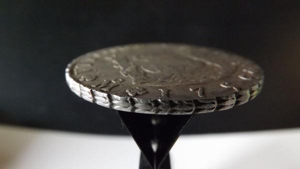 Edges-Of-Milled-Pillar-Dollars