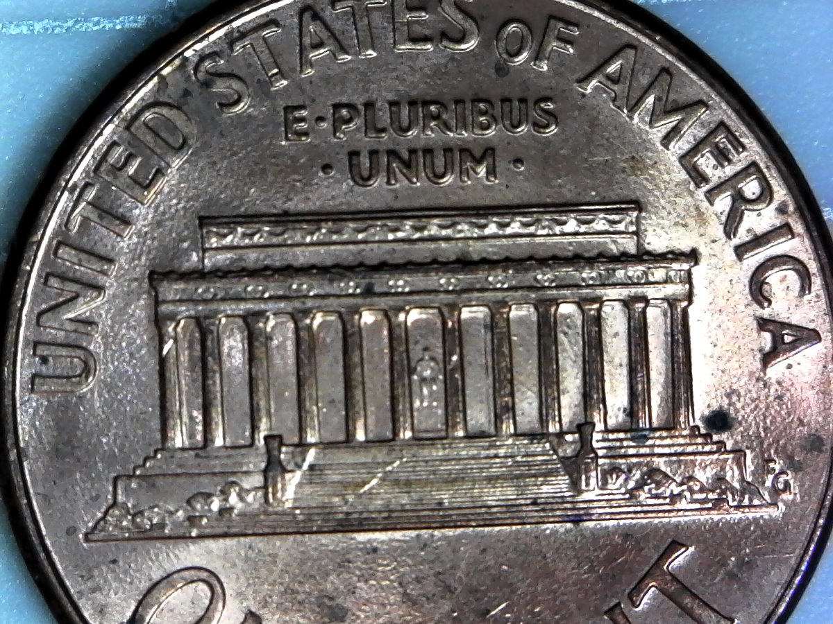 2007-LMC-Die-Chip-With-Run-Thoughts-Or-Inner-Die-Break