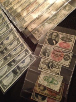 My-Paper-Money-Collection---At-This-Point..