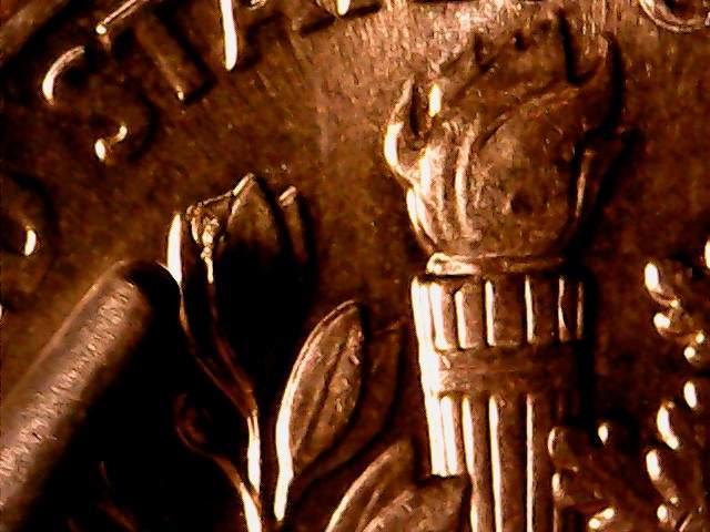 2014-P-Dime-With-Pointy-Leaf