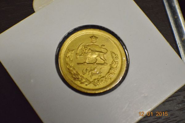 Not-Sure-What-It-Is,-Gold-Coin,-Token?