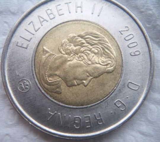 2009-Toonie-Off-Center