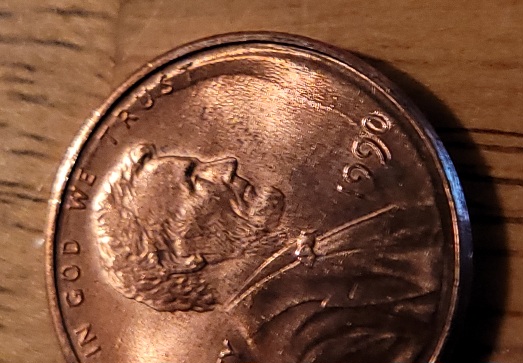 1990-No-Mint-Mark-Penny,-Odd-Error-And-Possibly-A-Fingerprint?