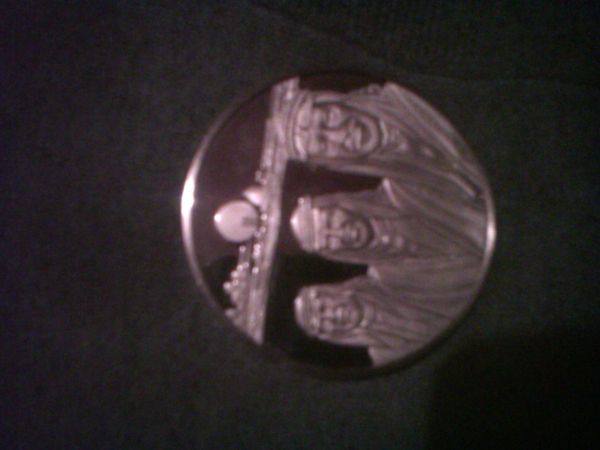 Saudi-Arabian-Unknown-Deco-Coin-Needs-Translating-Etc-Please.
