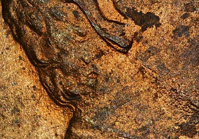 1982-Small-Date--2.5-Gram