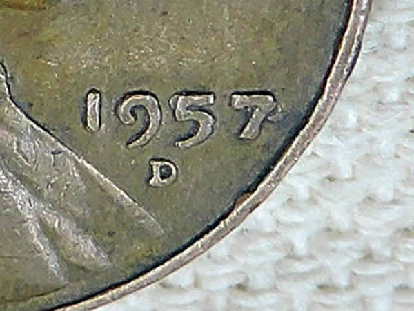 1957-D-Lincoln-Cent-..57--Over/Date-Or-Over/Something-Closeups