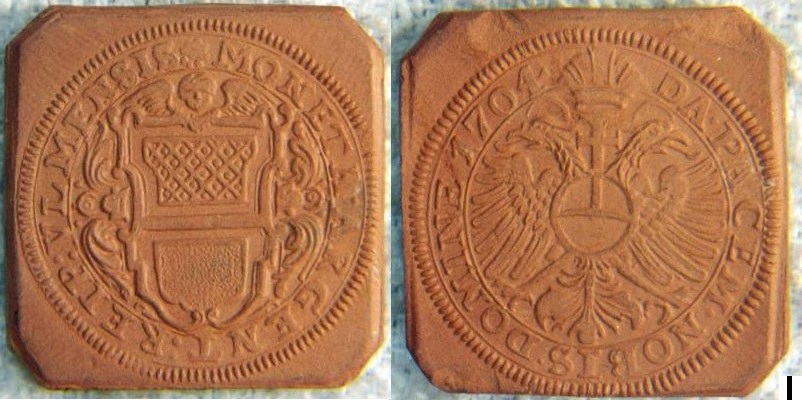 1704-Austrian-Porcelain-I--Don't-Know?