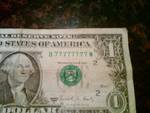 1.00-Bill-With-All-7's-For-Serial-Number