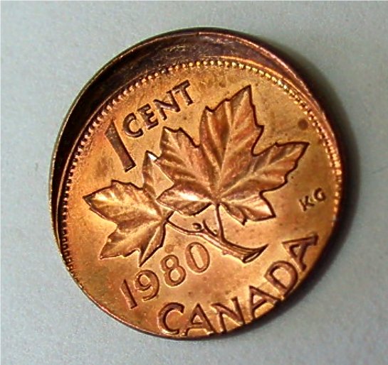 1980--Off--Center--Dish--Effect--Penny