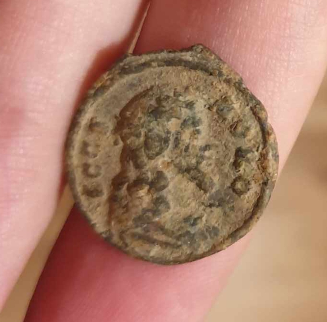 Can-Someone-Help-Me-With-ID?-Id:-Likely-Modern-Religious-Medal