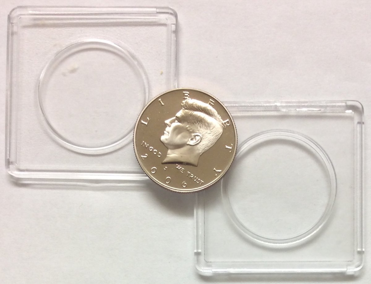 Whitman-Or-Marcus-Plastic-2x2-Snaplocks?
