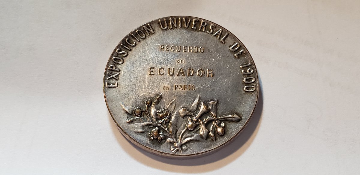 Paris-Worlds-Fair-1900-Medal