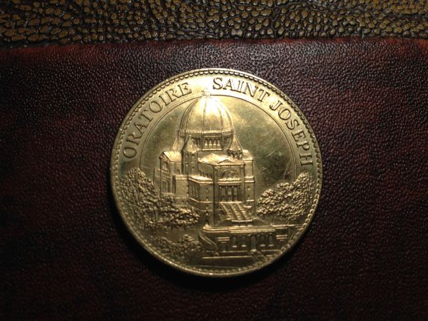 Help-Identify-This-Medallion