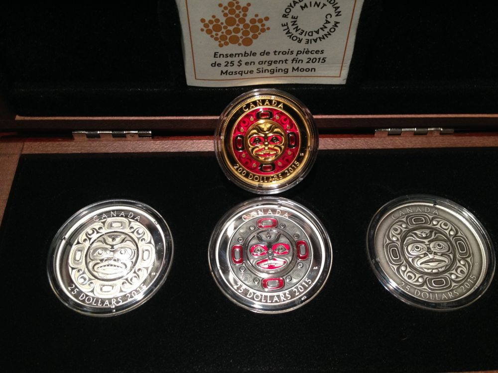 2015-Ultra-High-Relief-3-Coin-Set-Singing-Moon-Mask
