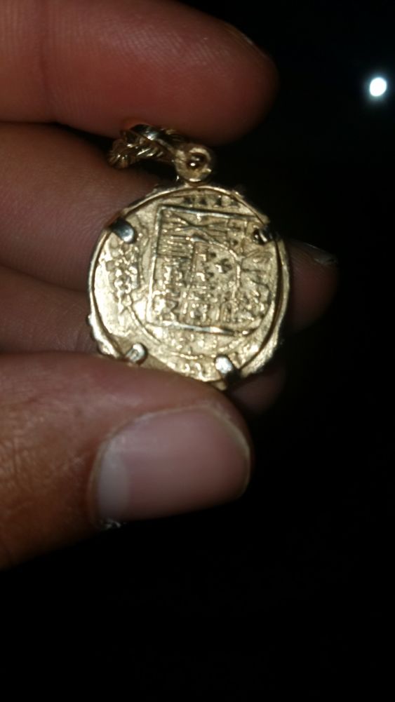 Spanish-Gold-Coin-Help?