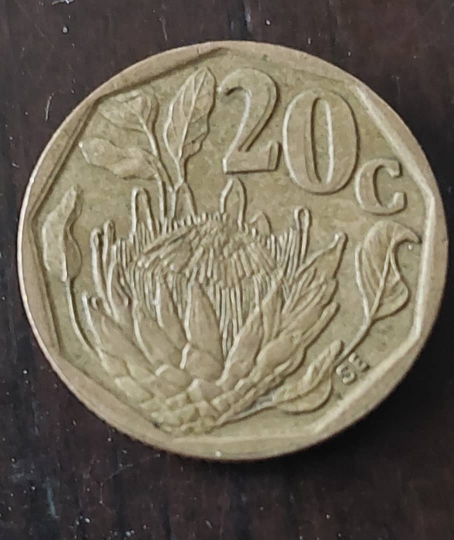 Is-This-DDR-Or-Machine-Double-Die-On-A-20-Cents-1993-South-Africa-Coin?