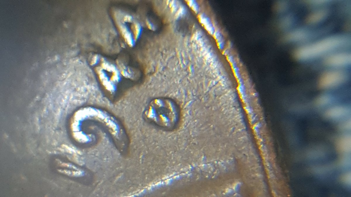 1944-D/S-Penny-It-Looks-Like-A-S-And-D-Are-Mangled-Together
