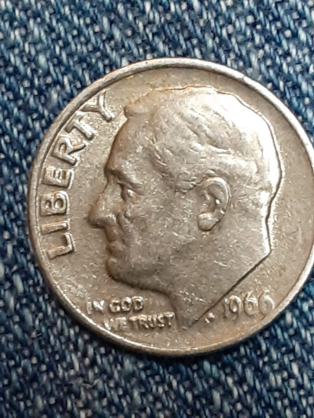 1966-Dime-With-5-On-The-Cheek....