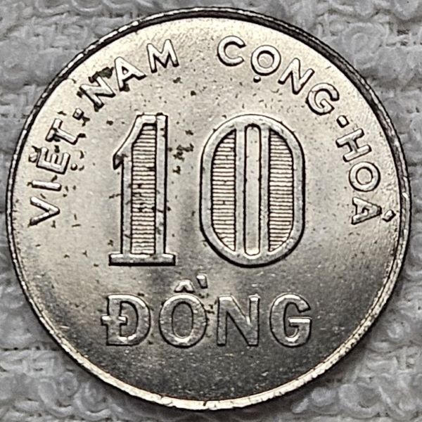 Show-Your-Coins-With-Fruit.
