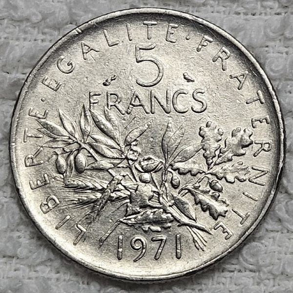 Show-Your-Coins-With-Fruit.