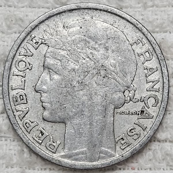 Post-Your-Coins,-Medals-And-Tokens-With-A-Cornucopia