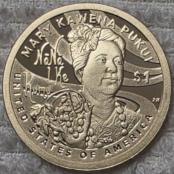 Dearborn's-Sacagawea-Native-American-Small-Golden-Dollar-Collection