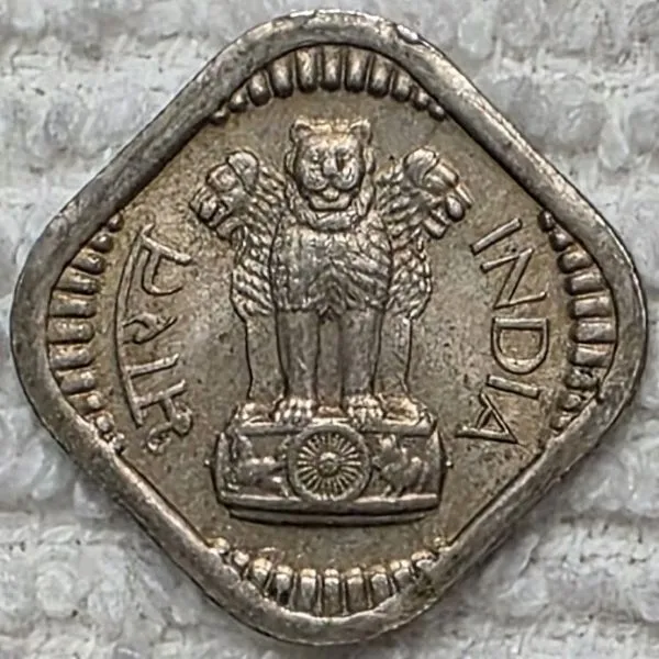 Show-Your-Coins-With-Different-Edges