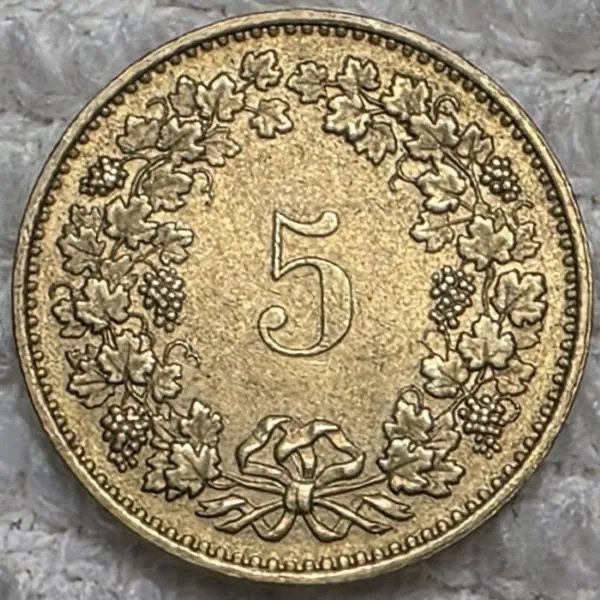 Show-Your-Coins-With-Fruit.