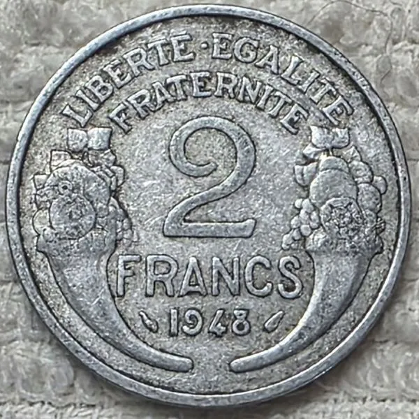 Show-Your-Coins-With-Fruit.