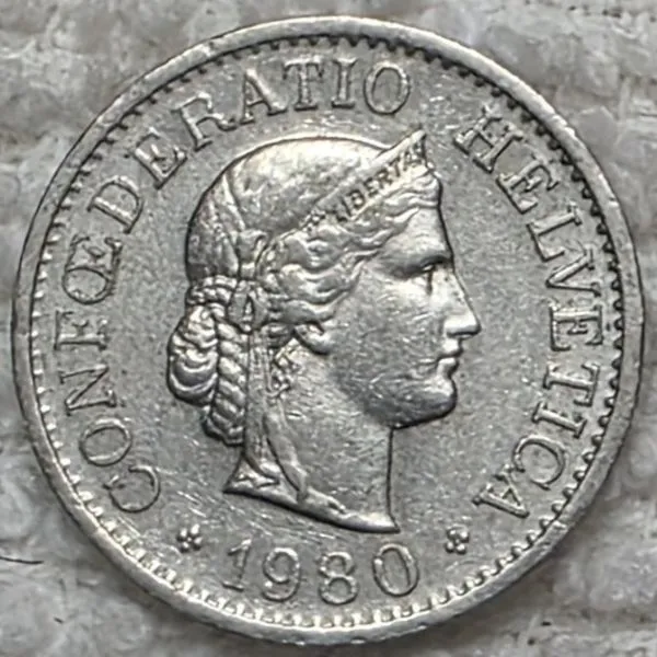 Post-Your-Coin-Or-Medal-With-Flora
