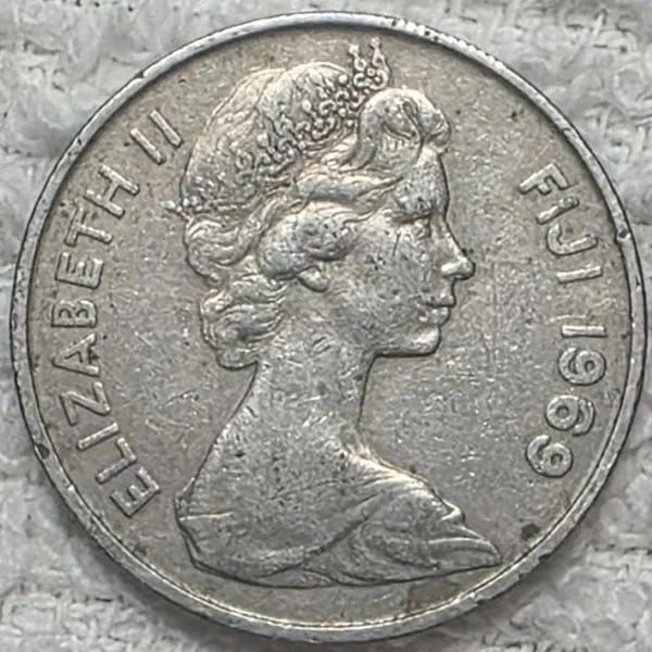 Post-Your-Coins-Depicting-Weaponry!
