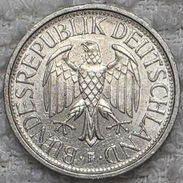 Post-Your-Coins-With-Coats-Of-Arms,-Shields,-Crests,-Crowns,--Etc.