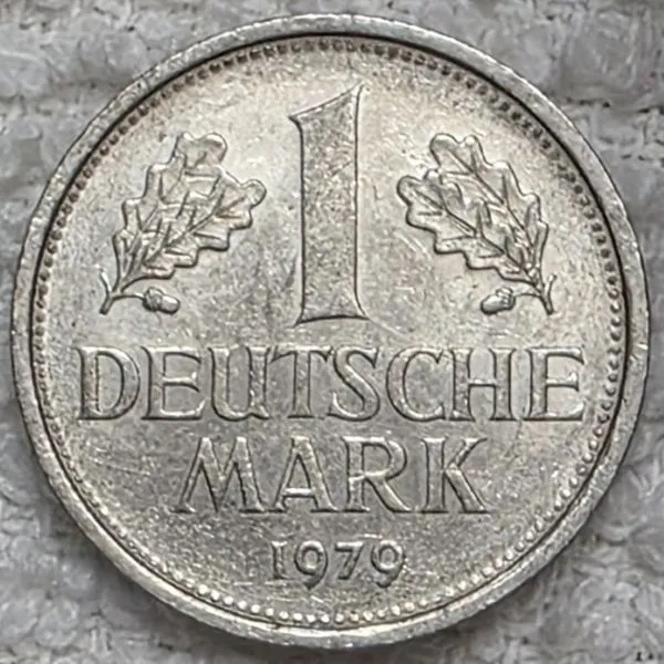 Post-Your-Coins-With-Coats-Of-Arms,-Shields,-Crests,-Crowns,--Etc.