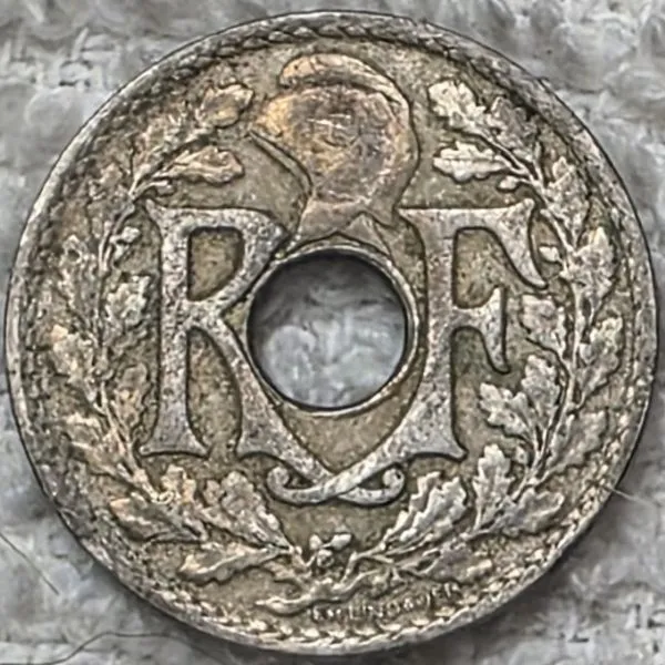 Post-Your-Coin-Or-Medal-With-Flora
