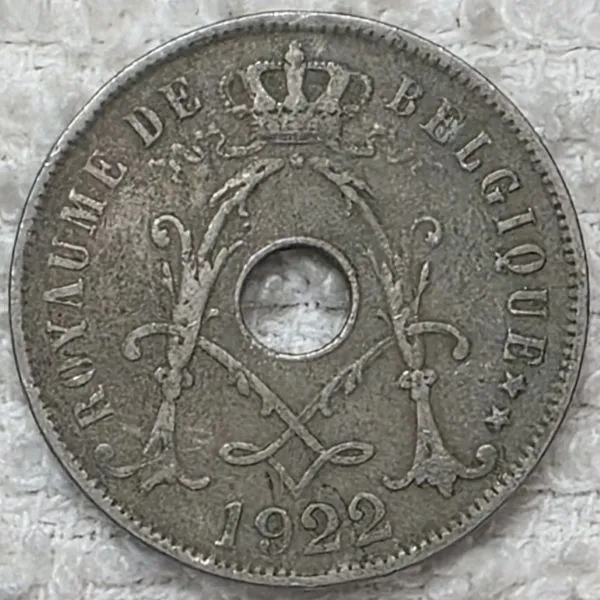Post-Your-Coins-With-Hats