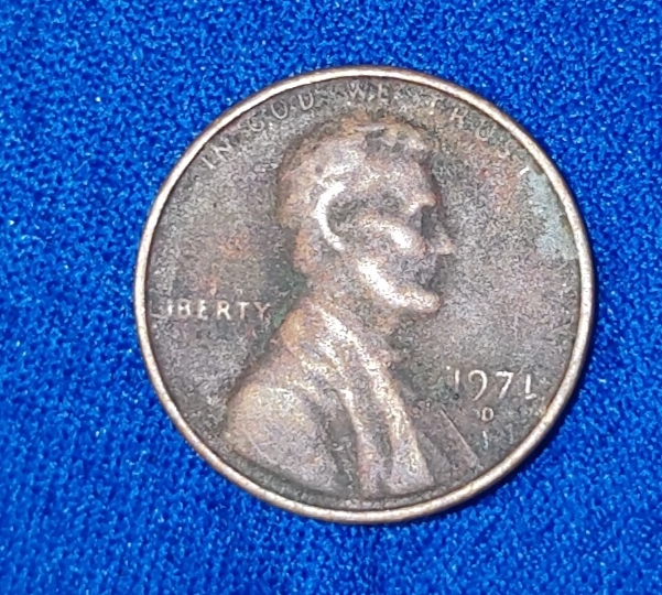 1970-D-Lincoln-Memorial-Cent---I-Have-Been-Trying-To-Get-An-Answer-For-This-Coin