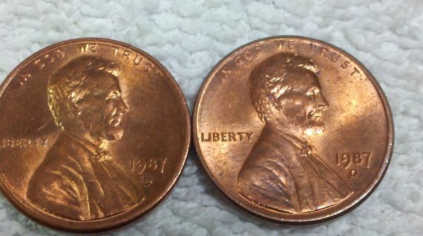 Multiple-1987-D-Penny-Mintmark-Styles?