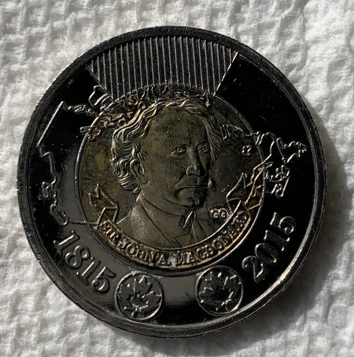 2015-Double-Date-Sir-John-A-Macdonald-Toonie-With-RCM-Logo-On-The-Obverse