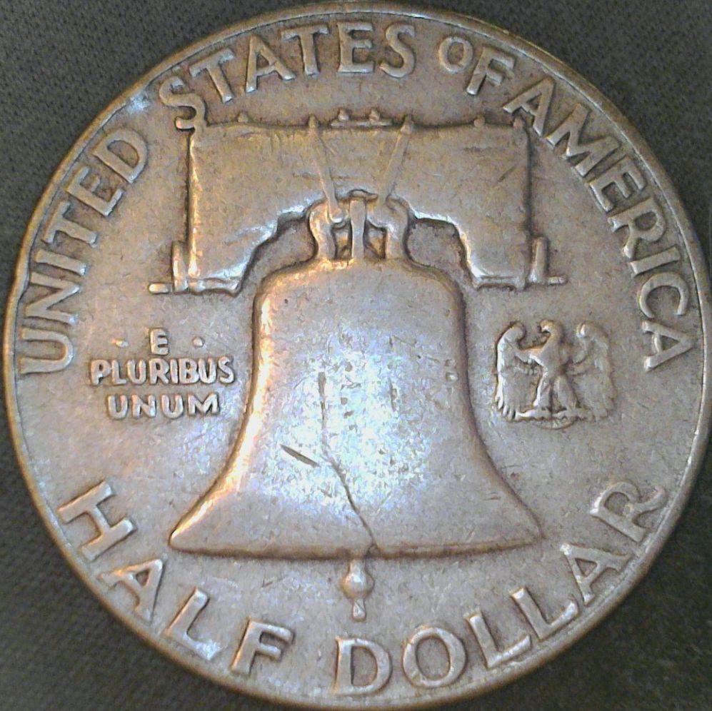 1959-Franklin-Half,-Is-This-A-8-Or-A-B-In-The-Bell