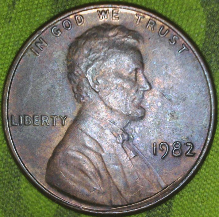 1982-Large-Date-LMC-With-Some-Sort-Of-Rim-Error?