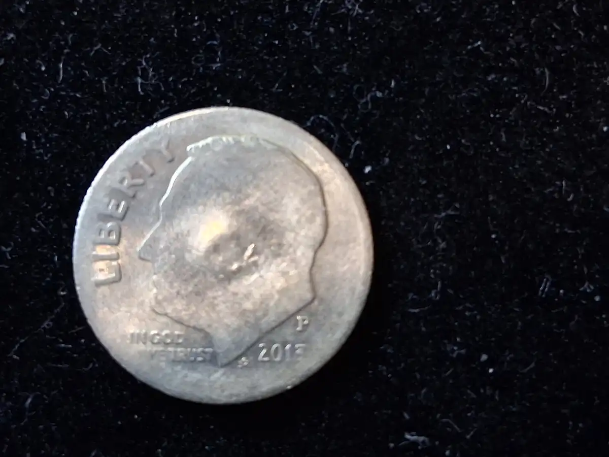 2013-P-Dime-Possible-Grease-Strike-Error