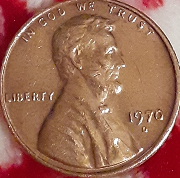 1970-D-Pennies,-Both-Look-Different?
