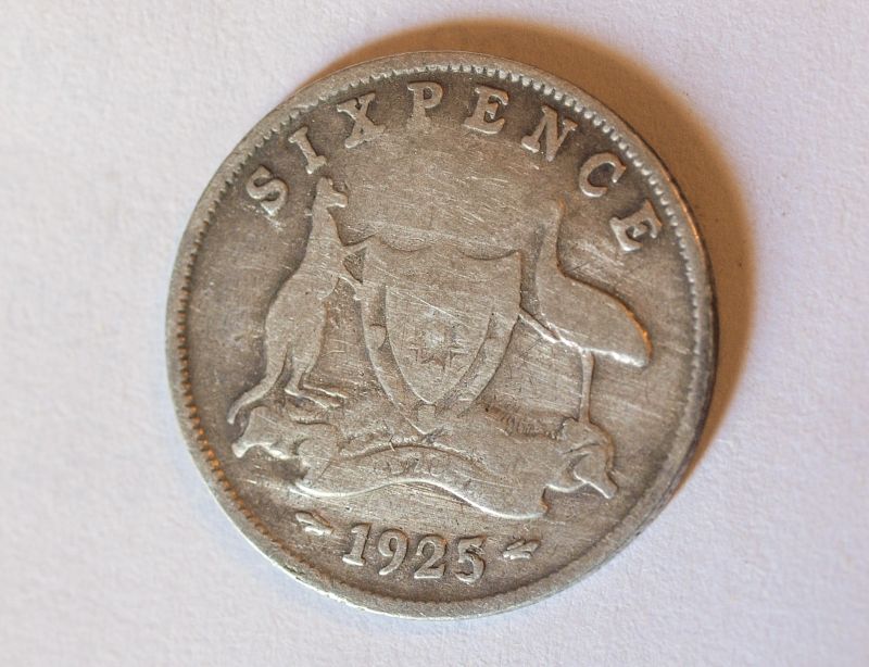 1925-Sixpence-No-Star