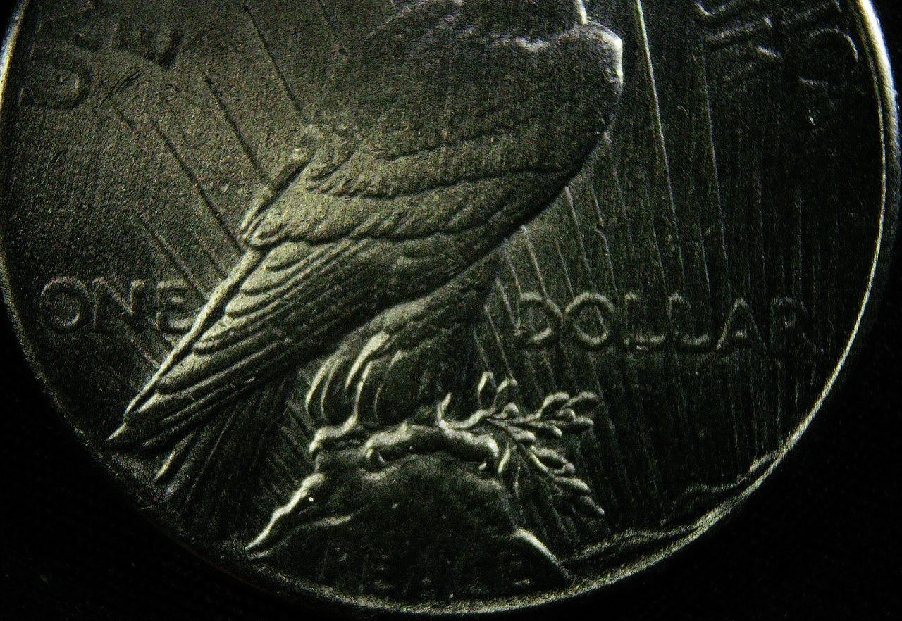 1925-Peace-Dollar-Counterfeit