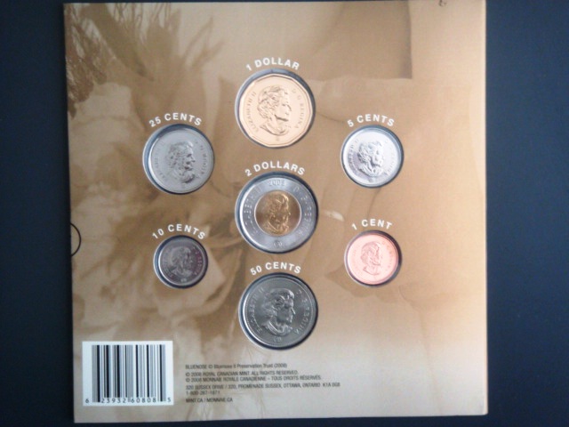 Coin-Gift-Set-On-Sale-In-Post-Office