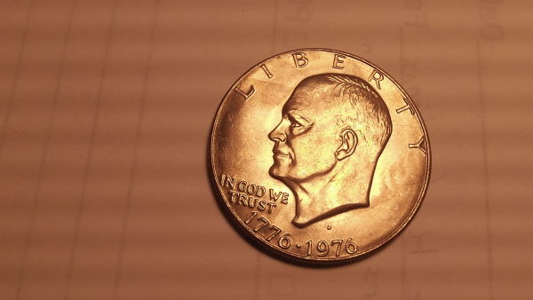 Anyone,-Please-Grade-My-1976-D-Ike-Dollar